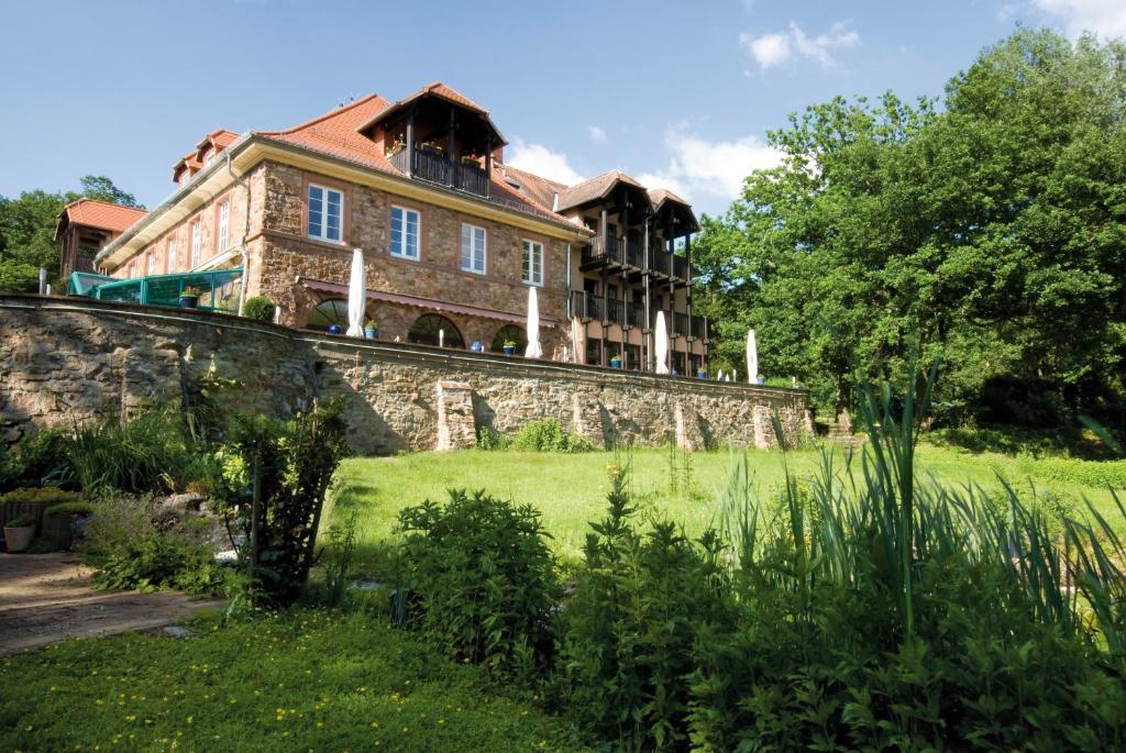 Bb Haus Neugebauer Garni Hotell Geisenheim Exteriör bild