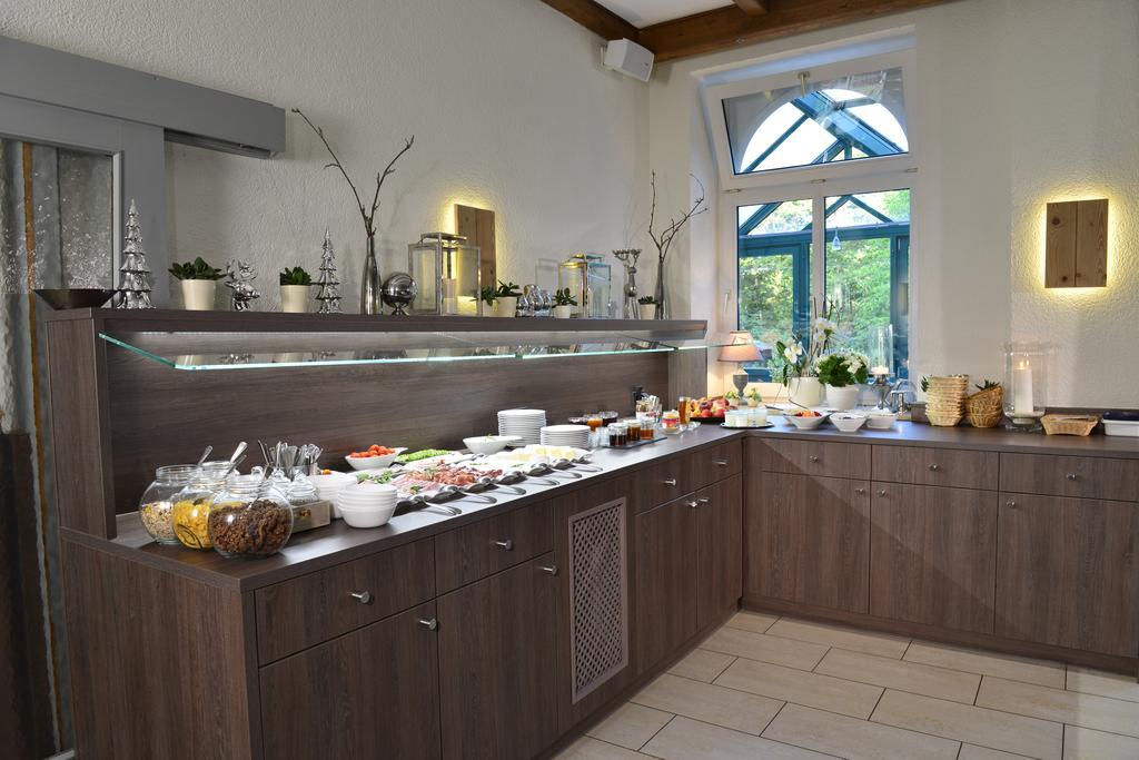 Bb Haus Neugebauer Garni Hotell Geisenheim Exteriör bild